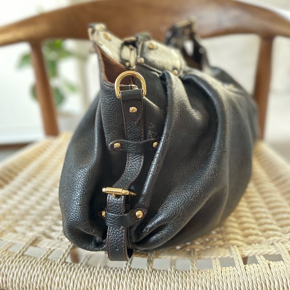 Louis Vuitton bag Mahina XL - Picture 9 of 11